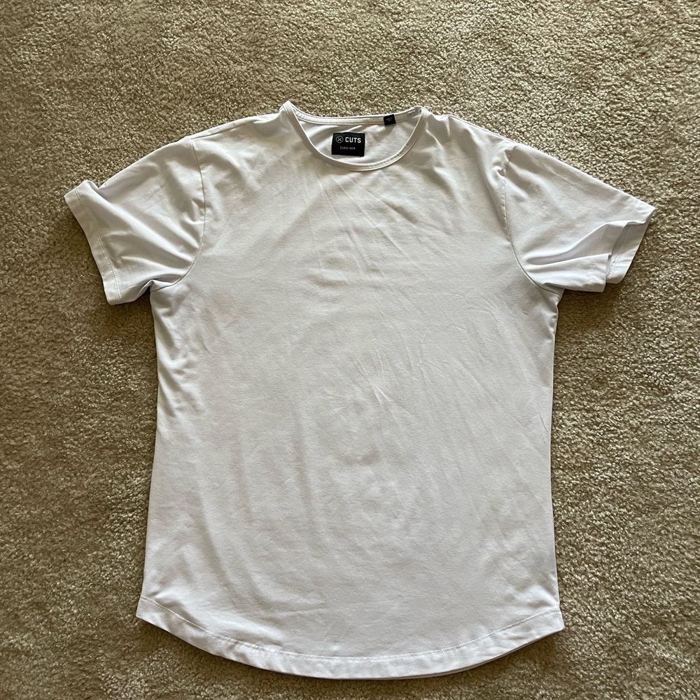 Mens Large Cuts basic tee